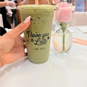 Meet your Posher, Brenda